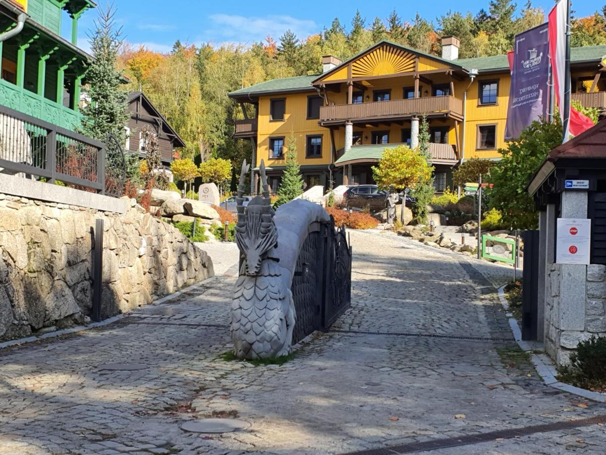 Dolina Wikingow 2-Poziomowy Apartament W Norweskiej Dolinie Z Dwoma Balkonami I Dostepem Do Strefy Wellness شكلارسكا بوريبا المظهر الخارجي الصورة